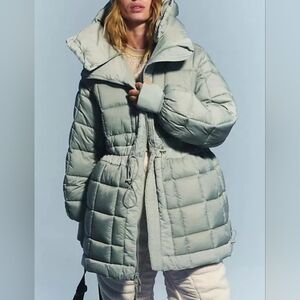 Free People Movement Like A Dream Reversible Puffed Jacket. Hood